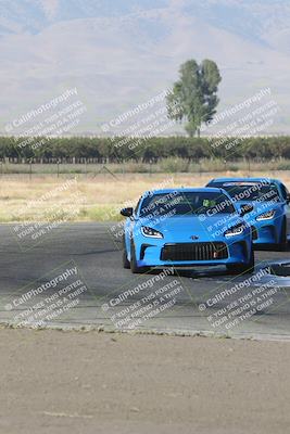 media/Sep-15-2024-Speed Ventures (Sun) [[7a54f7ed2f]]/86 Group/Session 1 (Outside Grapevine)/